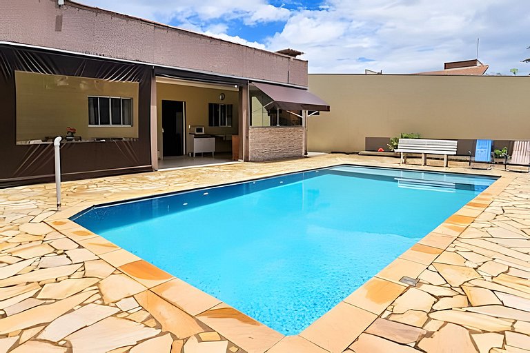 Piscina Privativa Churrasqueira a 1h de SP