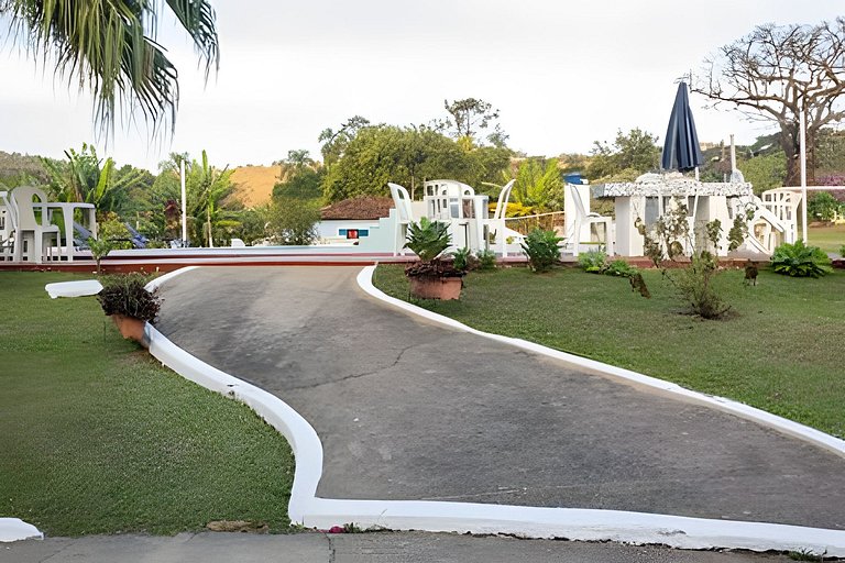 Casarão de Fazenda,Simples e Rústico!