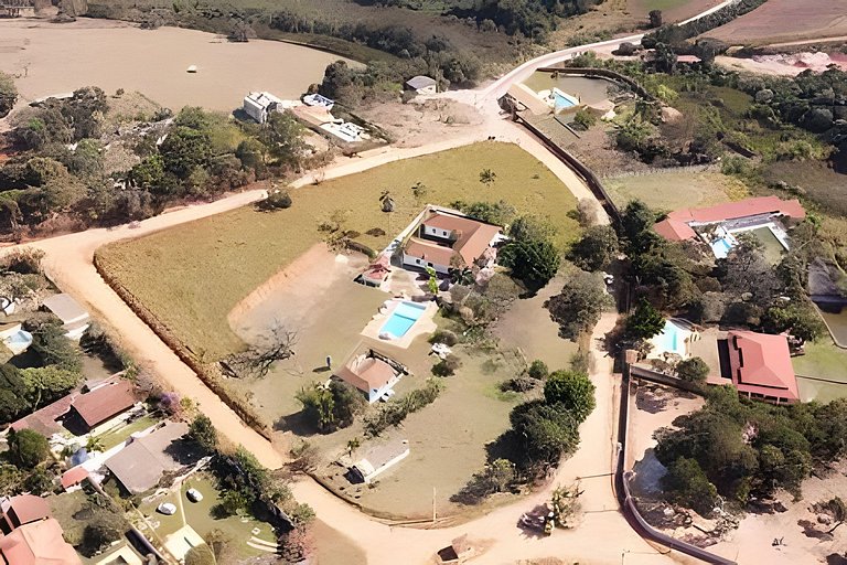 Casarão de Fazenda,Simples e Rústico!